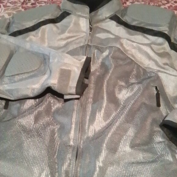 Motorcycle jacket - Picture 2 of 6